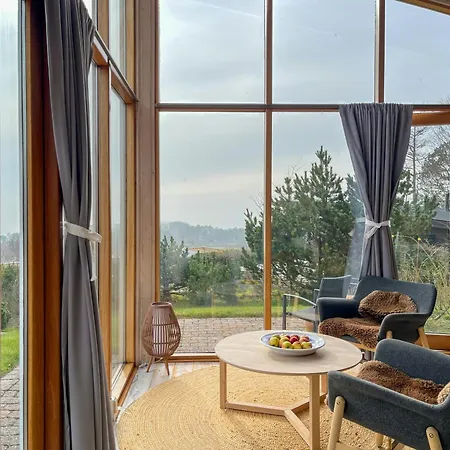 Architect's House With Panoramic View In Nyaraló *